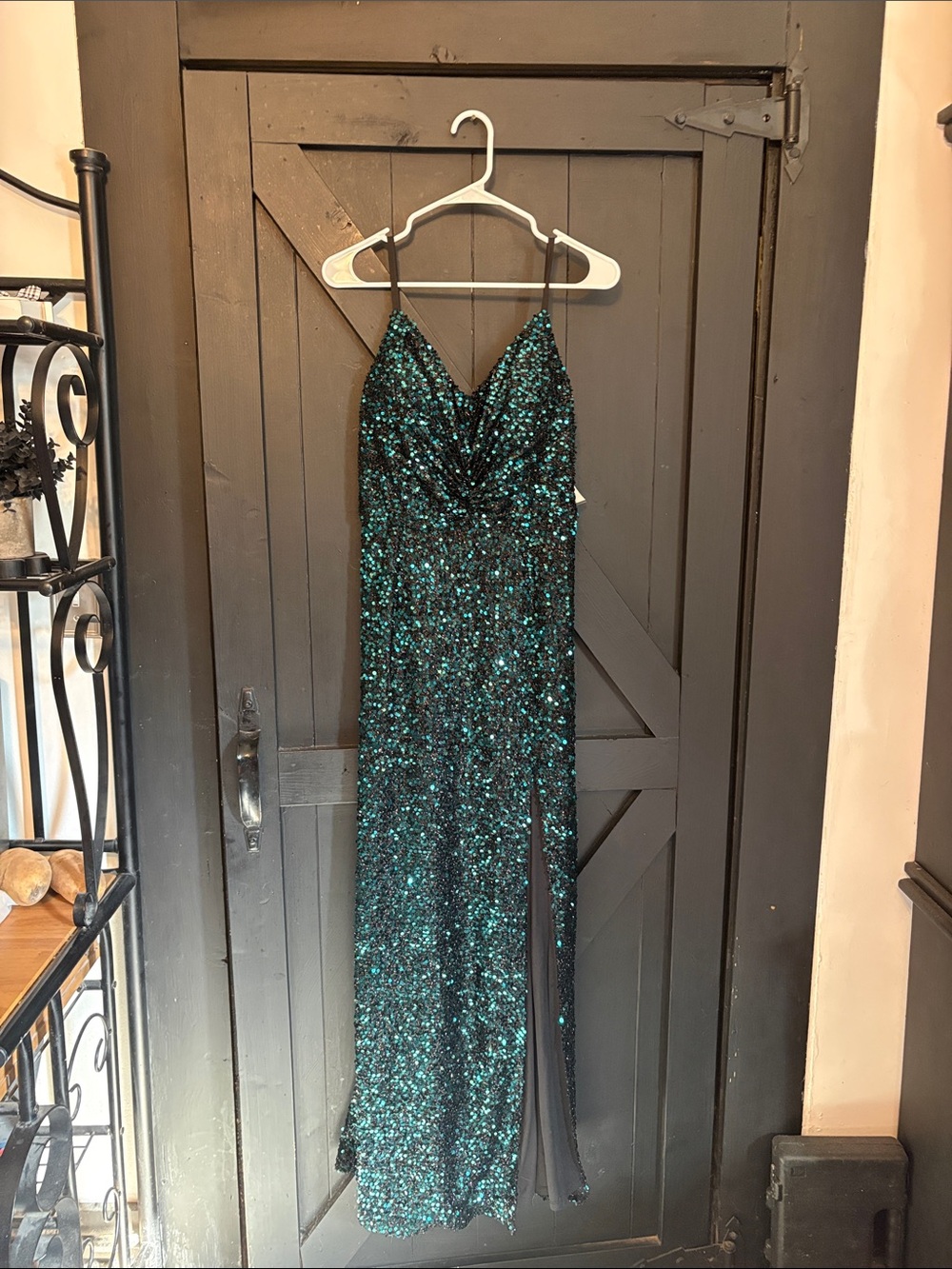 Sparkling Emerald Sequin Spaghetti Strap Prom Gown